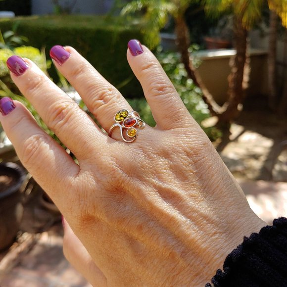 Amber and Sterling Silver Sculptured Ring - Picture 7 of 7